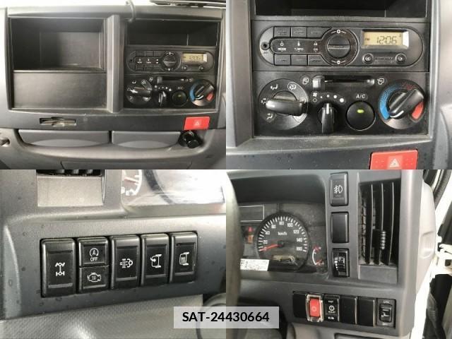 Isuzu ELF TRUCK 2015-06 7817410-14