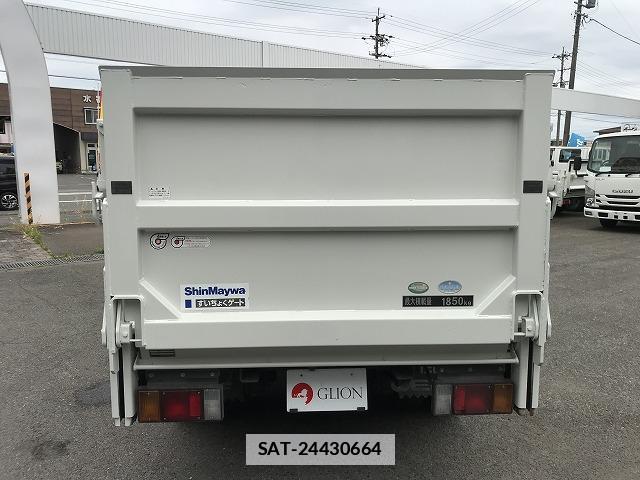 Isuzu ELF TRUCK 2015-06 7817410-6