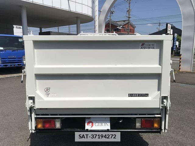 Isuzu ELF TRUCK 2011-11 7817412-6