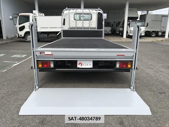 Isuzu ELF TRUCK 2017-08 7817424-6