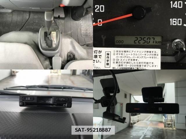 Isuzu ELF TRUCK 2016-05 7817427-14