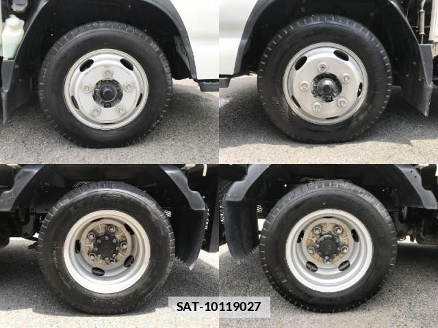 Isuzu ELF TRUCK 2020-12 7817435-17