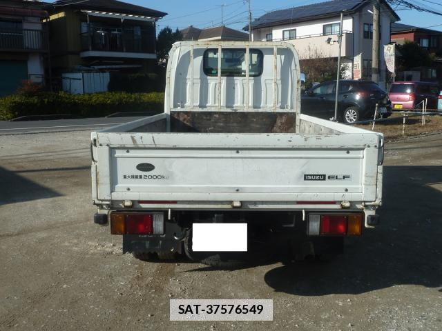 Isuzu ELF TRUCK 2019-03 7817534-5
