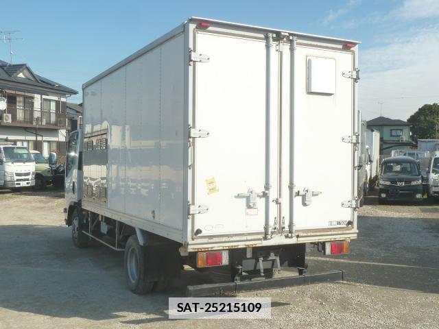 Isuzu ELF TRUCK 2009-03 7817543-3