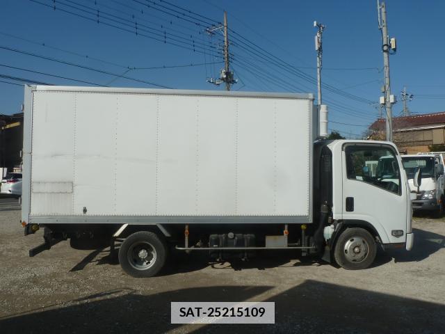Isuzu ELF TRUCK 2009-03 7817543-6