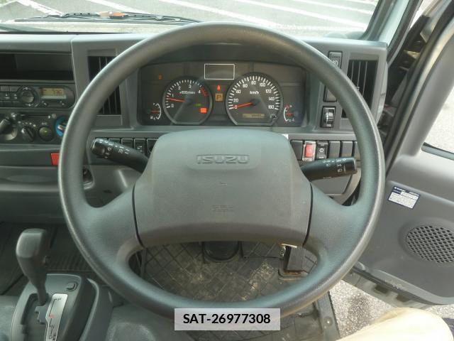 Isuzu ELF TRUCK 2016-03 7817547-18