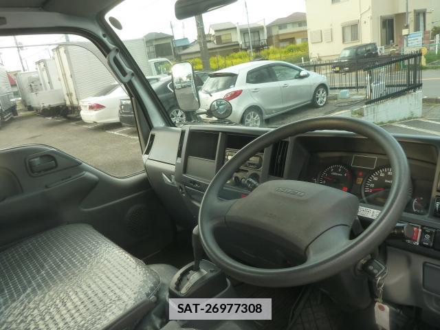 Isuzu ELF TRUCK 2016-03 7817547-2