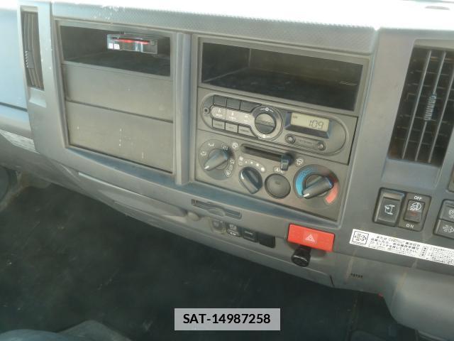 Isuzu ELF TRUCK 2015-06 7817562-2