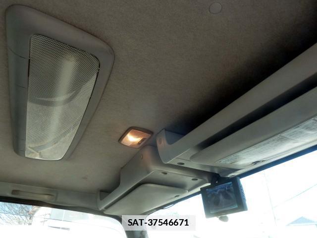 Isuzu ELF TRUCK 2022-09 7817563-16