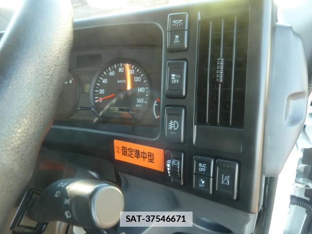 Isuzu ELF TRUCK 2022-09 7817563-17