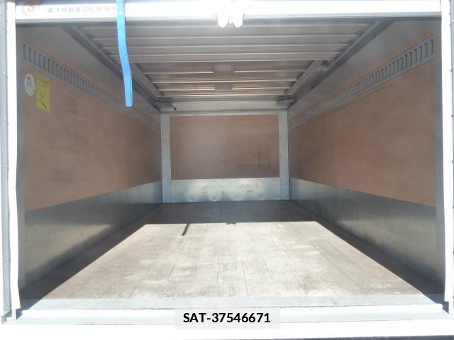 Isuzu ELF TRUCK 2022-09 7817563-18