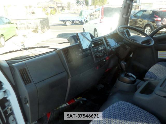 Isuzu ELF TRUCK 2022-09 7817563-2