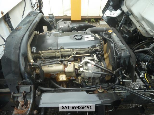 Isuzu ELF TRUCK 2004-10 7817572-7