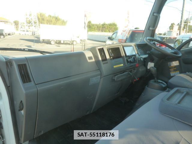 Isuzu ELF TRUCK 2016-03 7817575-2