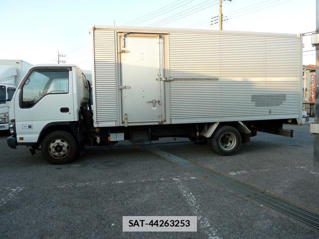 Isuzu ELF TRUCK 2006-07 7817578-4