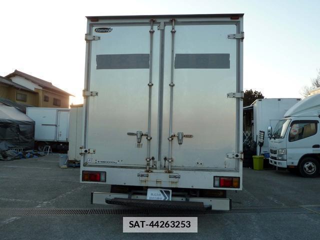 Isuzu ELF TRUCK 2006-07 7817578-7
