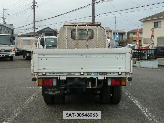 Isuzu ELF TRUCK 2012-03 7817580-1