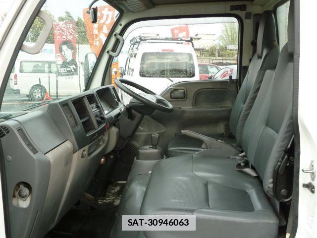Isuzu ELF TRUCK 2012-03 7817580-5