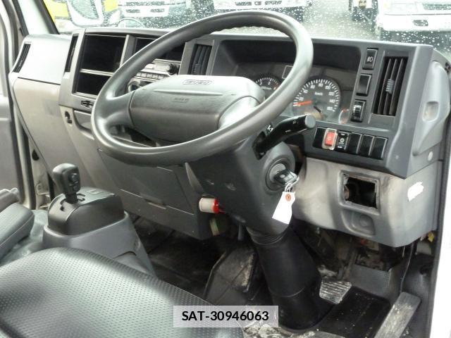 Isuzu ELF TRUCK 2012-03 7817580-6