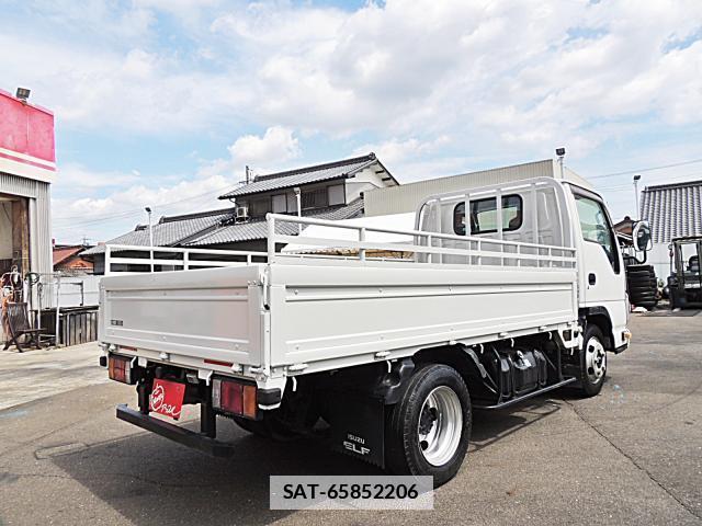 Isuzu ELF TRUCK 2016-02 7817778-11