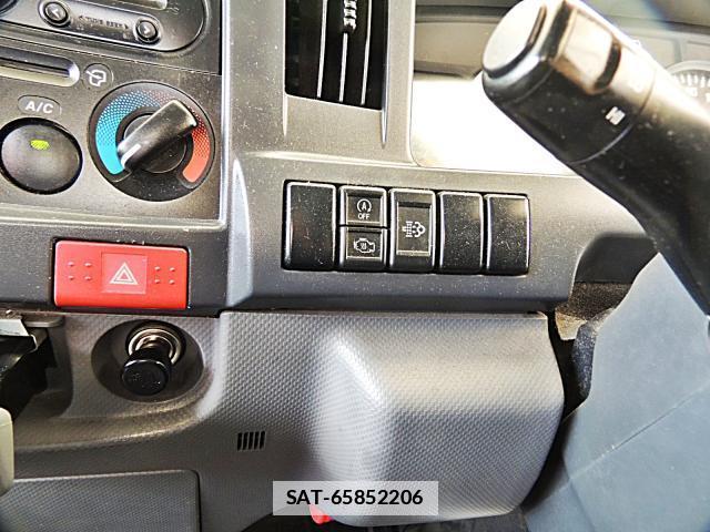 Isuzu ELF TRUCK 2016-02 7817778-19