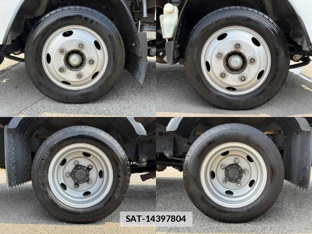 Isuzu ELF TRUCK 2015-09 7817891-11