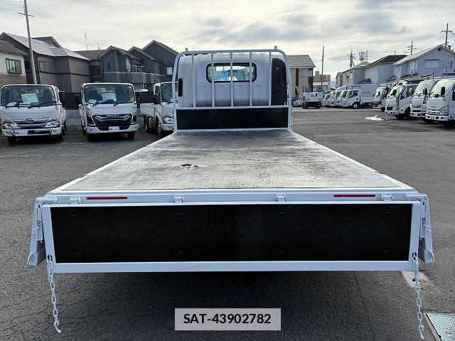 Isuzu ELF TRUCK 2019-09 7817902-9