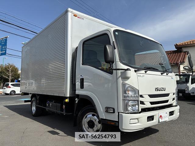 Isuzu ELF TRUCK 2020-08 7817905-2
