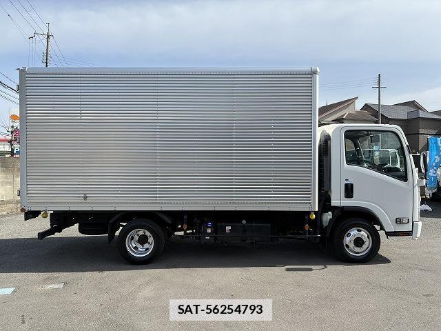 Isuzu ELF TRUCK 2020-08 7817905-4