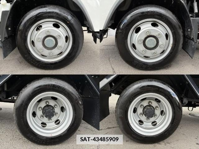 Isuzu ELF TRUCK 2024-11 7817913-12