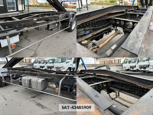 Isuzu ELF TRUCK 2024-11 7817913-13