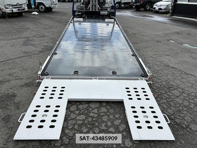 Isuzu ELF TRUCK 2024-11 7817913-8