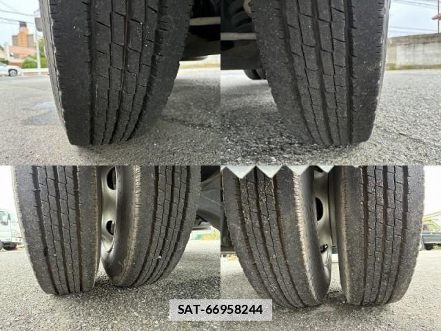 Isuzu ELF TRUCK 2011-03 7817922-12