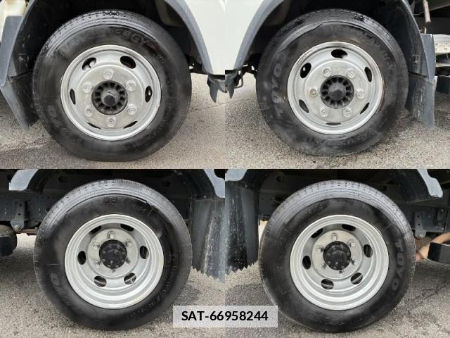 Isuzu ELF TRUCK 2011-03 7817922-15