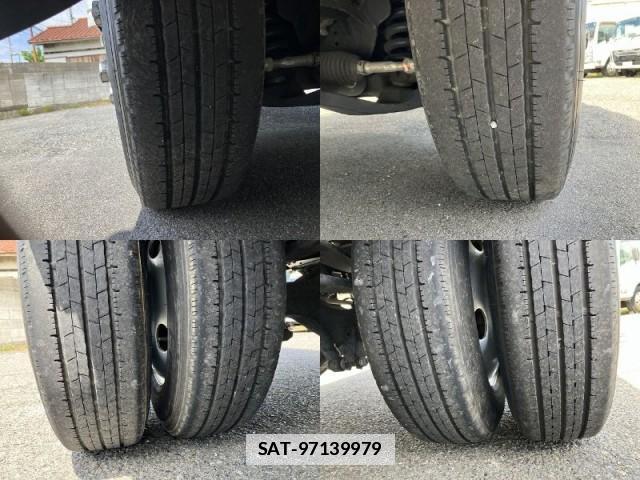 Isuzu ELF TRUCK 2023-09 7817929-12