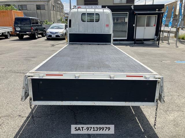 Isuzu ELF TRUCK 2023-09 7817929-7