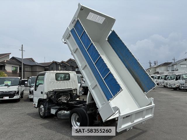 Isuzu ELF TRUCK 2017-08 7817932-5