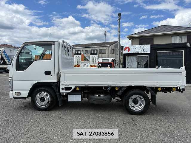 Isuzu ELF TRUCK 2018-05 7817940-3