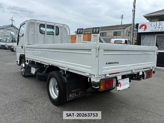 Isuzu ELF TRUCK 2019-06 7817943-5