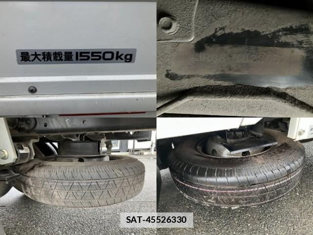 Isuzu ELF TRUCK 2025-03 7817950-11