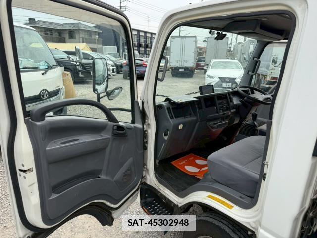Isuzu ELF TRUCK 2017-05 7818890-6
