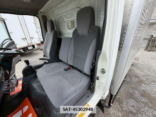 Isuzu ELF TRUCK 2017-05 7818890-7