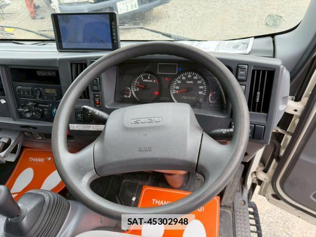 Isuzu ELF TRUCK 2017-05 7818890-8