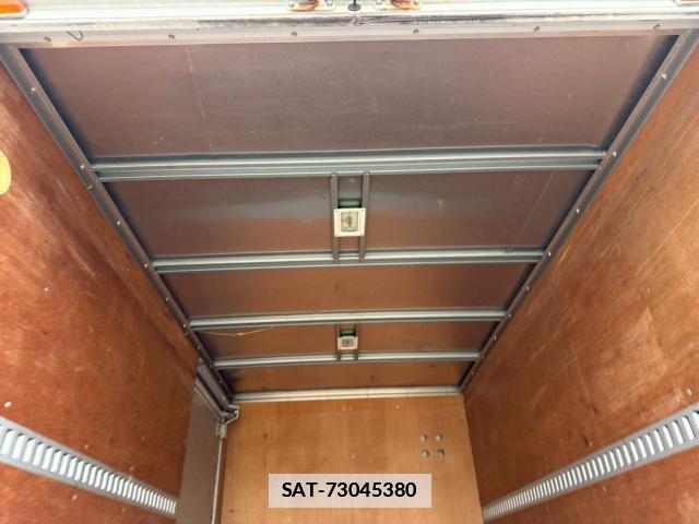 Isuzu ELF TRUCK 2010-11 7818897-16