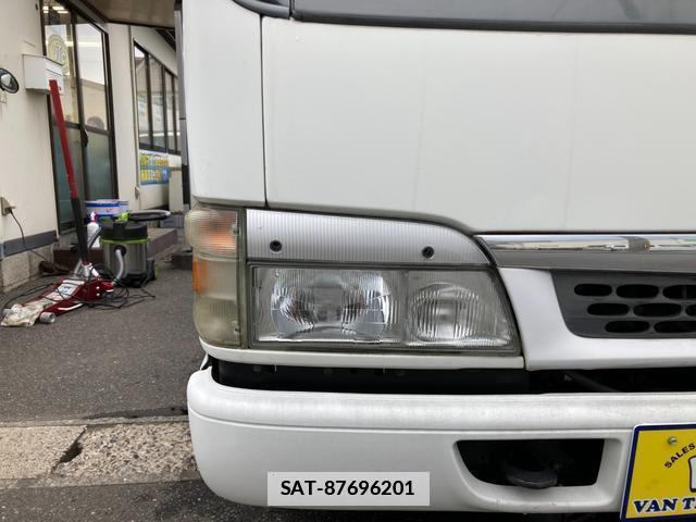 Isuzu ELF TRUCK 2004-03 7819030-19