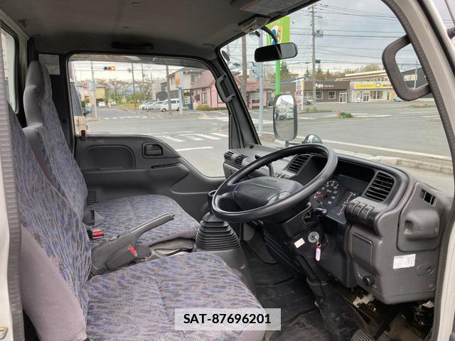 Isuzu ELF TRUCK 2004-03 7819030-2