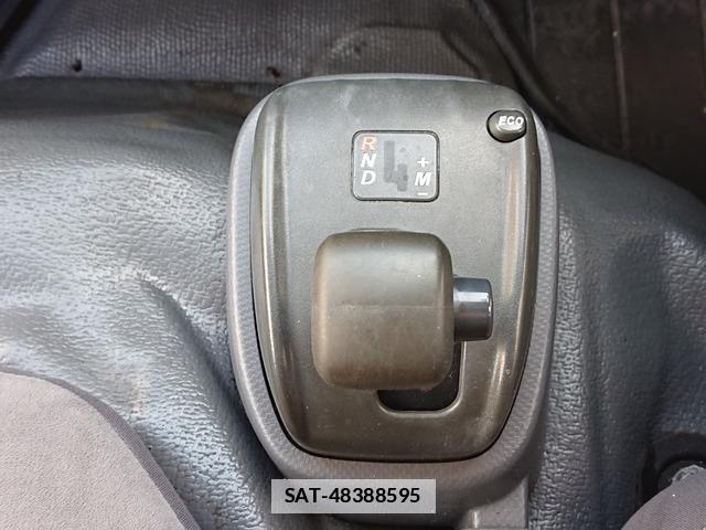 Isuzu ELF TRUCK 2010-08 7819892-11