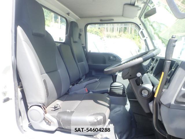 Isuzu ELF TRUCK 2018-08 7820422-14