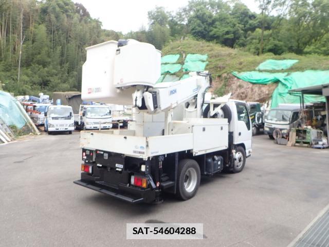 Isuzu ELF TRUCK 2018-08 7820422-19