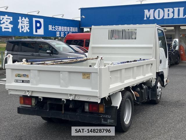 Isuzu ELF TRUCK 2010-09 7820696-1